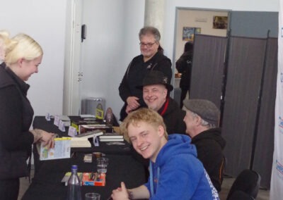 Autogrammstunde Cineplex Goslar mit Santiago Ziesmer Martin Bolik und Erik Elias Bolik