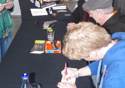 Autogrammstunde Cineplex Goslar mit Santiago Ziesmer Martin Bolik und Erik Elias Bolik