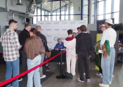 Autogrammstunde Cineplex Goslar mit Santiago Ziesmer Martin Bolik und Erik Elias Bolik