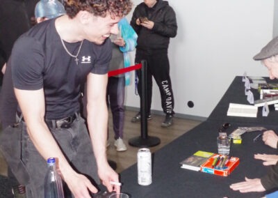 Autogrammstunde Cineplex Goslar mit Santiago Ziesmer Martin Bolik und Erik Elias Bolik